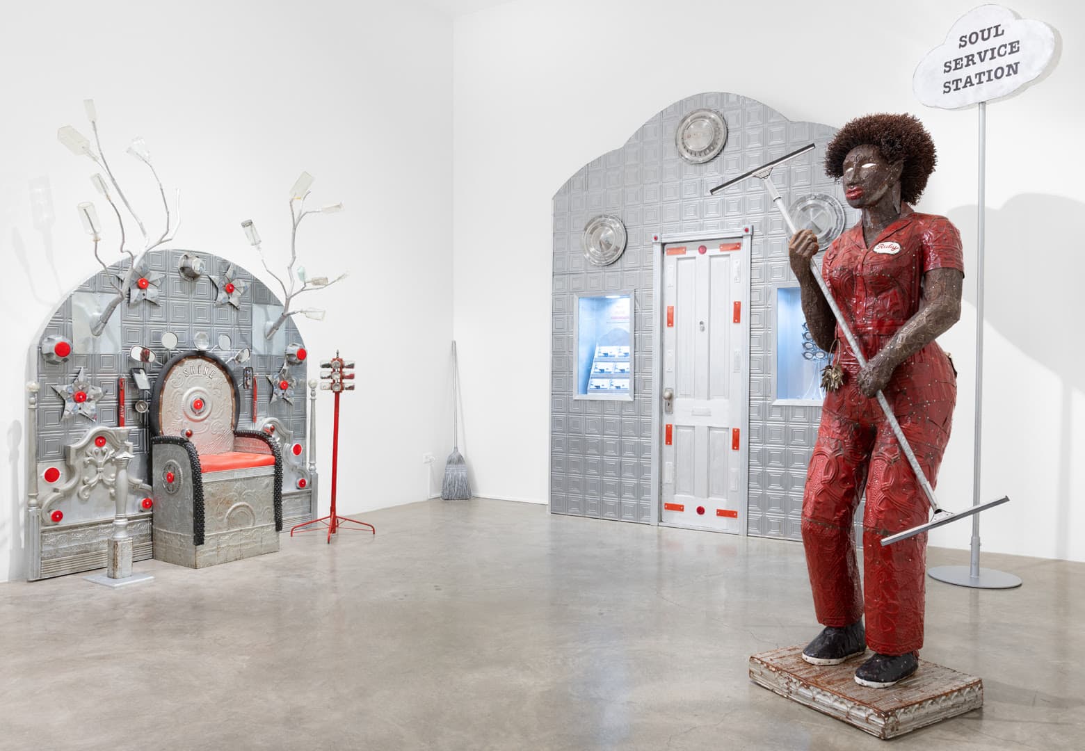 Alison Saar — Meet Me at the Crossroads: Ruby’s Soul Service Station — image 1 of 2