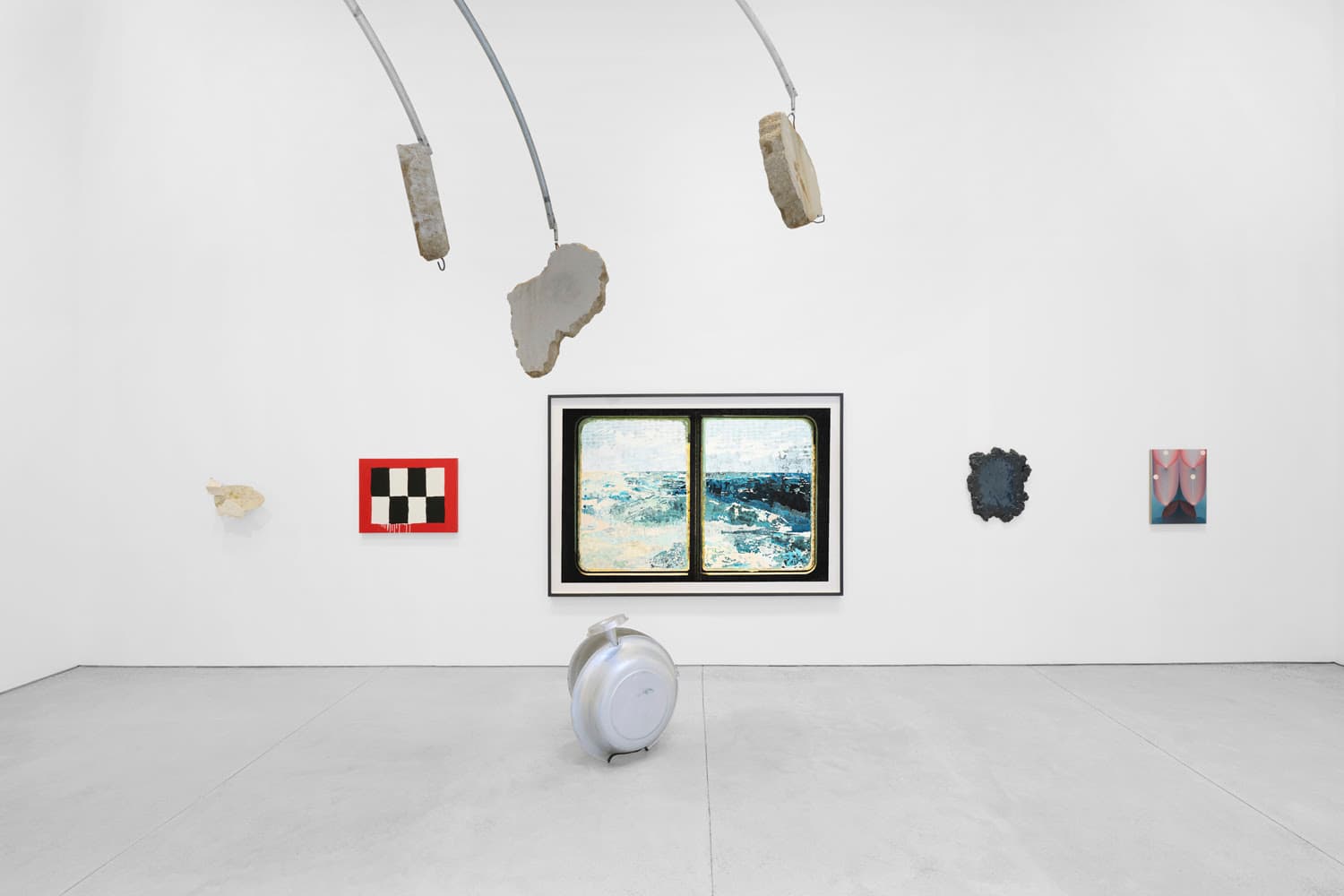 Group Exhibition — Analog: 30th Anniversary Exhibition — image 3 of 5