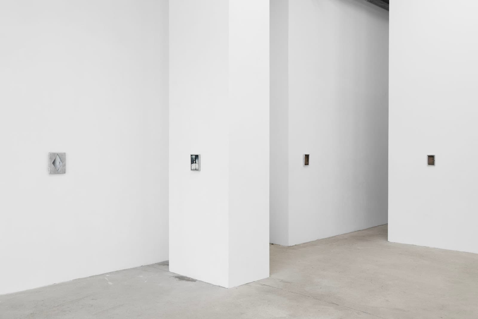 Marina Grize — Divine Icons Roam as Lens — image 1 of 2
