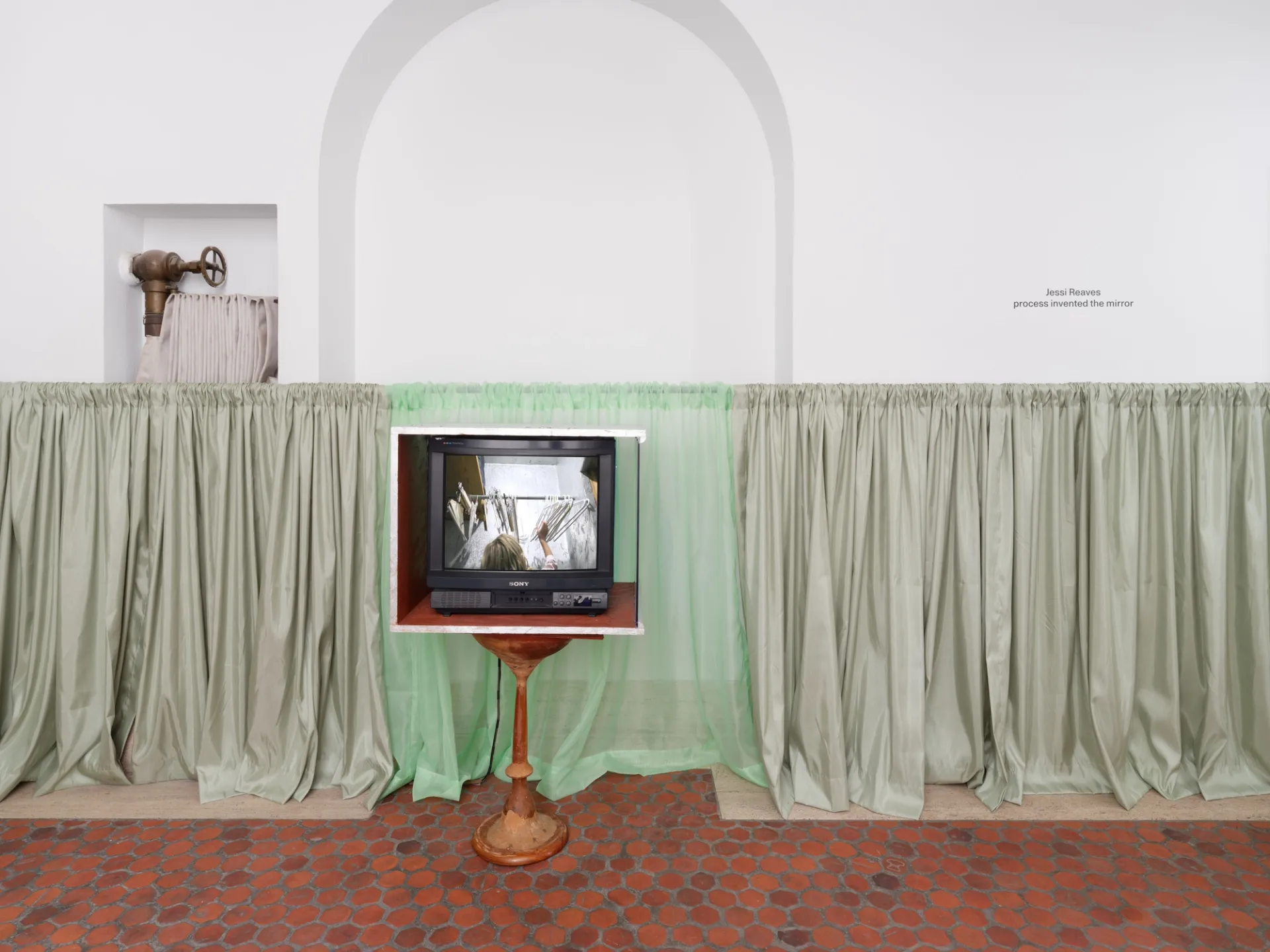 Jessi Reaves — Process Invented the Mirror — image 5 of 5