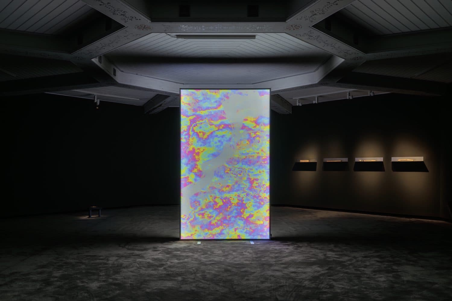 Lesia Vasylchenko — YesterLight: Sensing Ruptures of Time — image 4 of 6