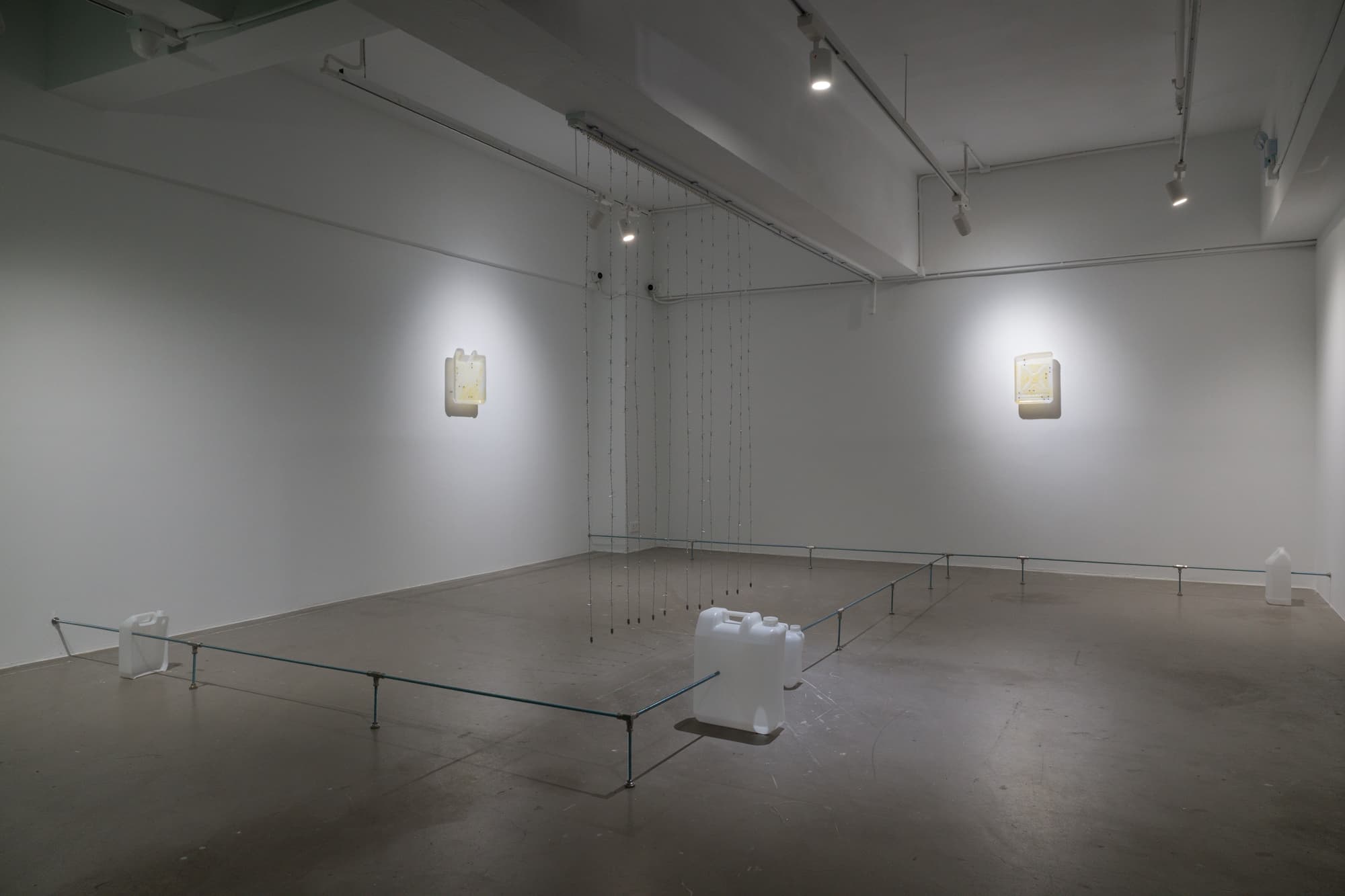Group Exhibition β Site-seeing β image 8 of 12