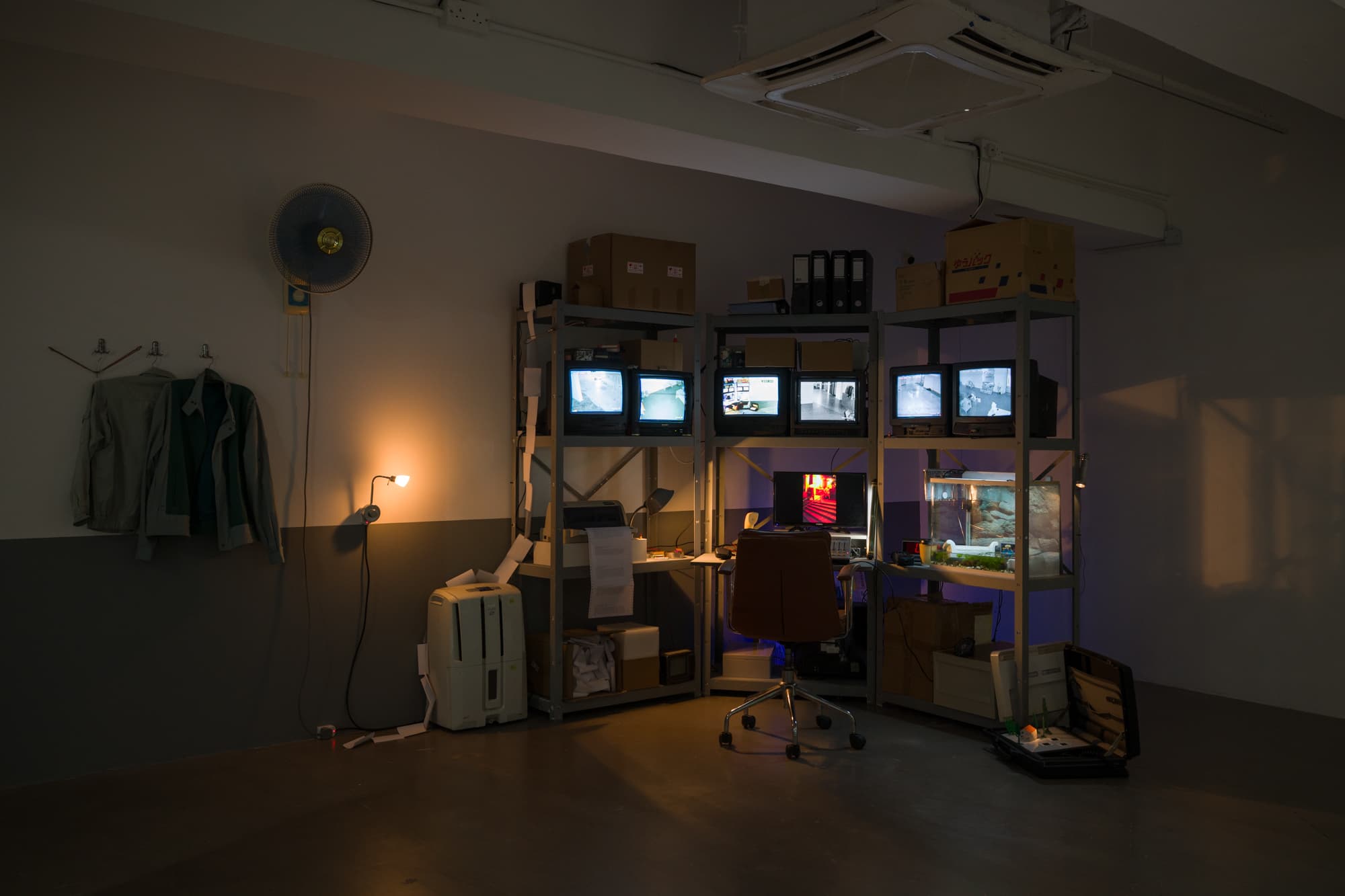 Group Exhibition β Site-seeing β image 10 of 12
