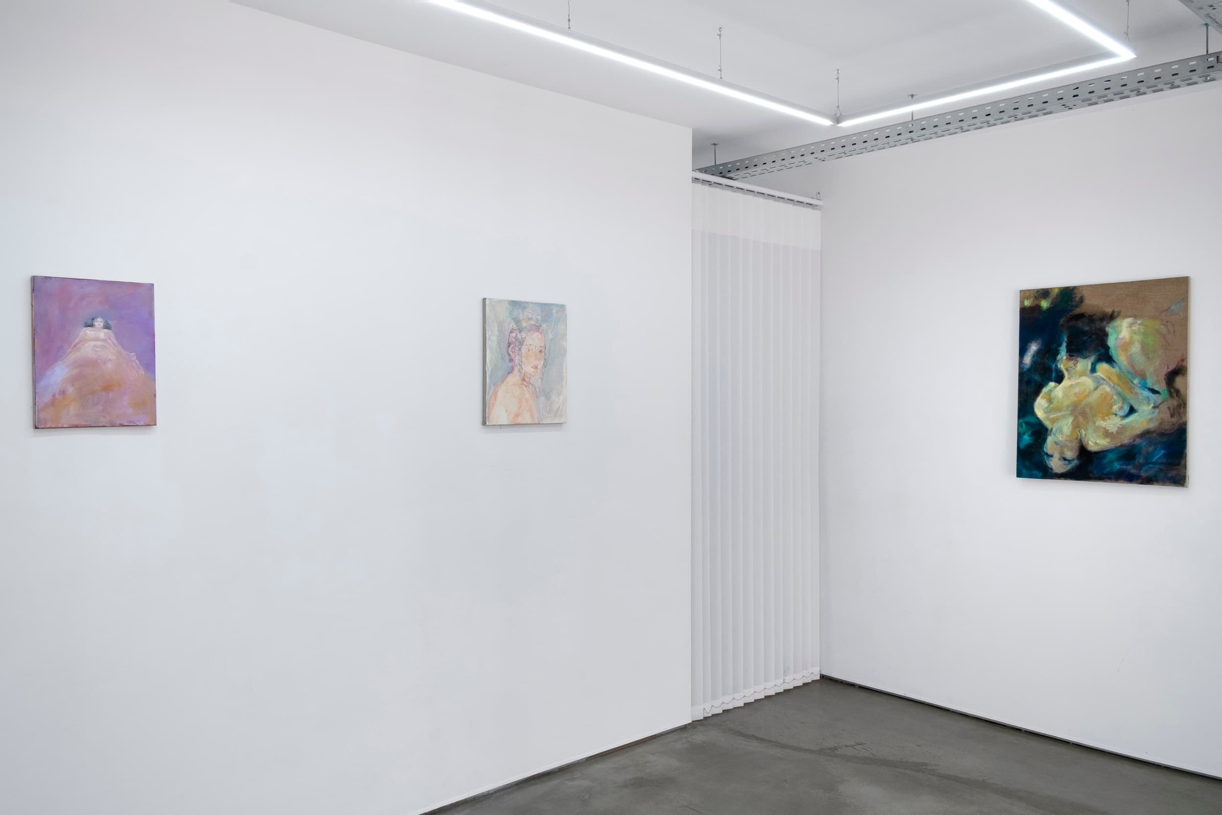 Cleopatra Gones & Talia Maidenberg — My Baby Just Cares For Me — image 10 of 12